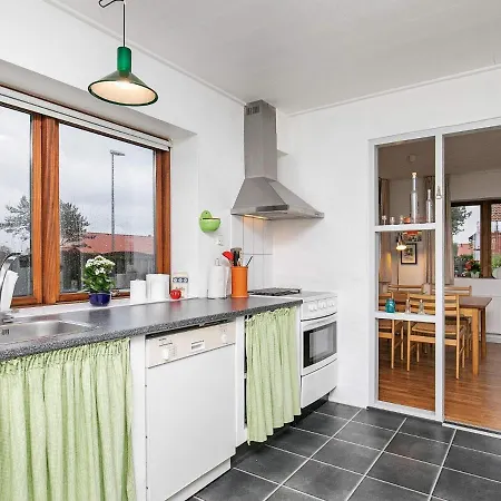 Holiday home 8 Person In Lb K