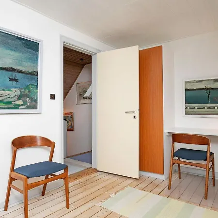 Seaside Charm In Cozy Harbor-By Traum Holiday home Aalbaek