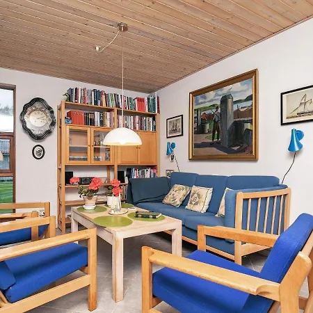 8 Person In Lb K Holiday home Aalbaek